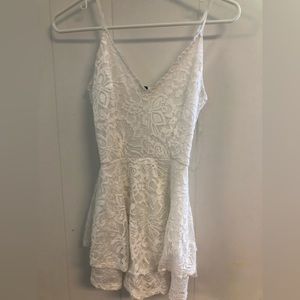 Windsor Store Playsuit Size Small